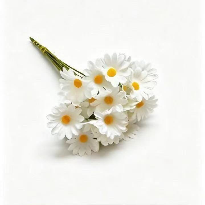 Outback Rural Floral Decor, Artificial Chamomile For Warm Australian Backyard Styling 30 pcs